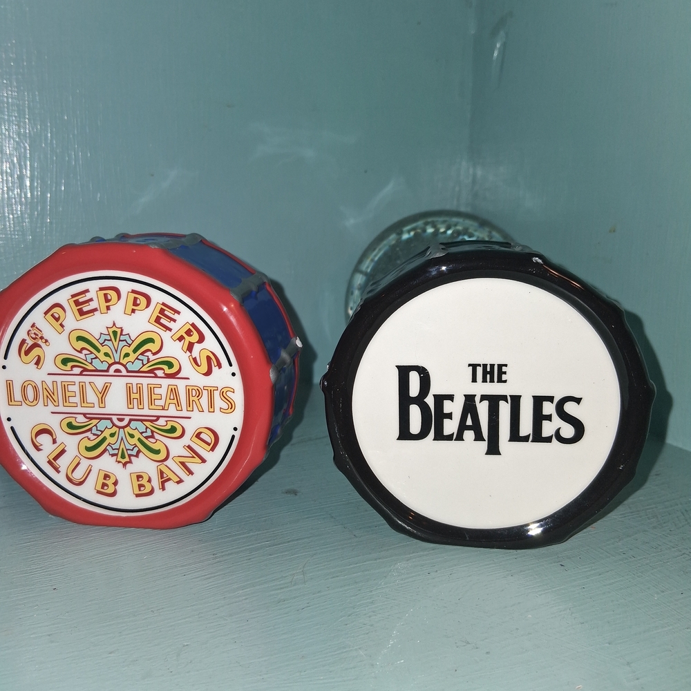 The Beatles Decorative Set - Red, Black, and White